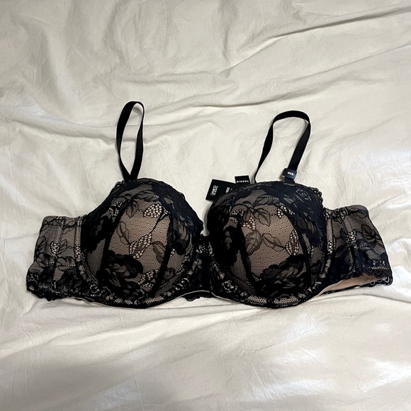 *NWT* Torrid Push-Up Bra - Picture 1 of 6